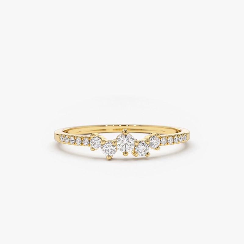 VALENTINA • Zackenförmiger Ring mit Moissanitbesatz