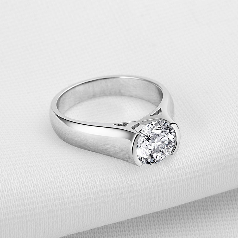 FELICITAS • Strahlender Moissanit-Ring (2.0 ct)