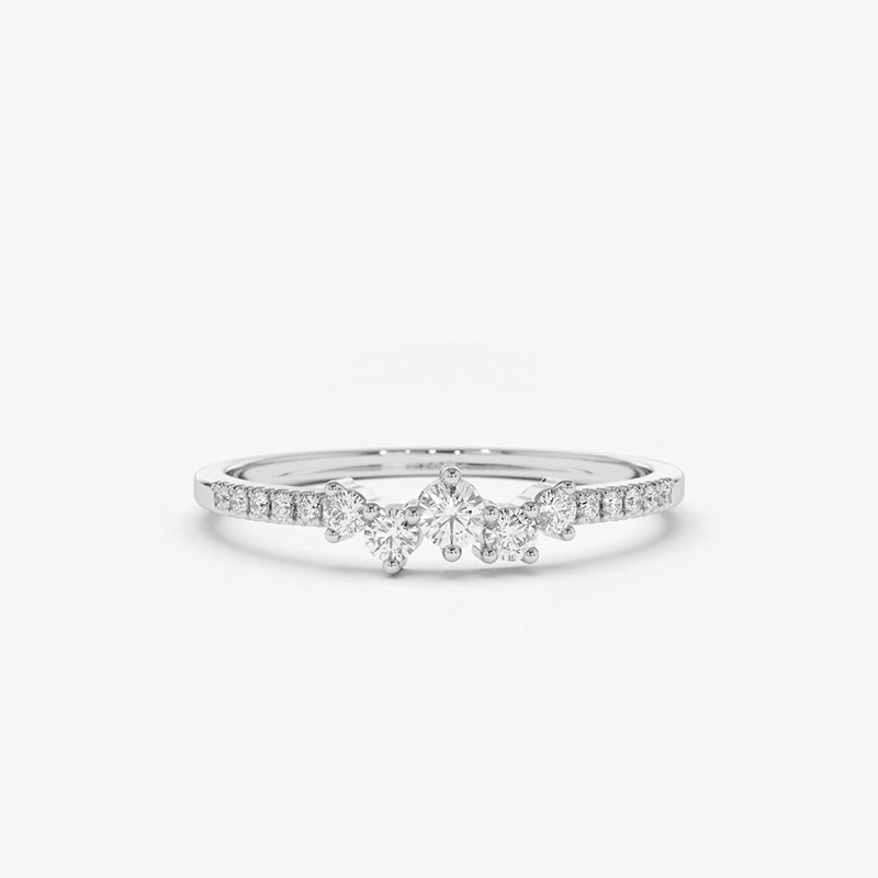 VALENTINA • Zackenförmiger Ring mit Moissanitbesatz